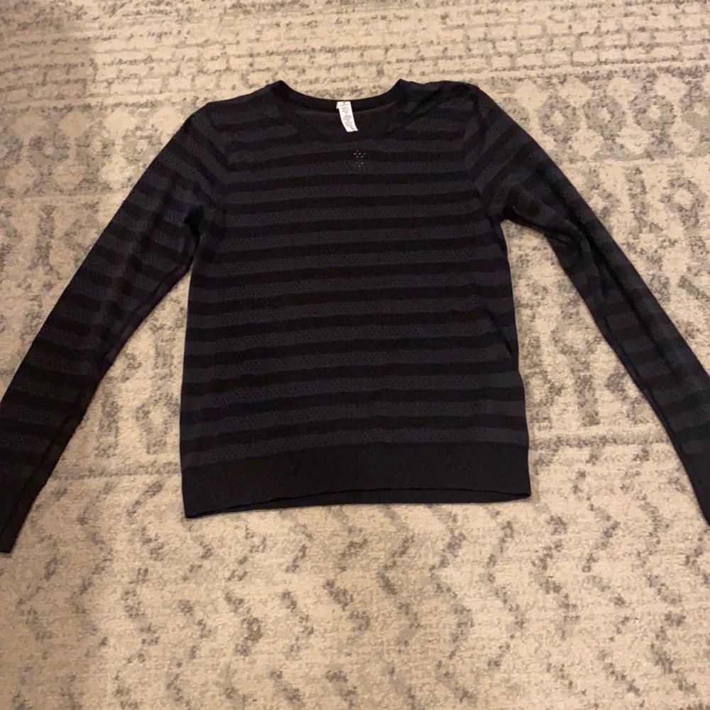 Lululemon Breeze By Long Sleeve